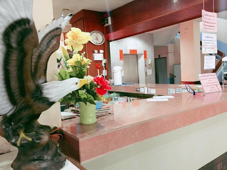 Pasawang Hotel ハートヤイ エクステリア 写真